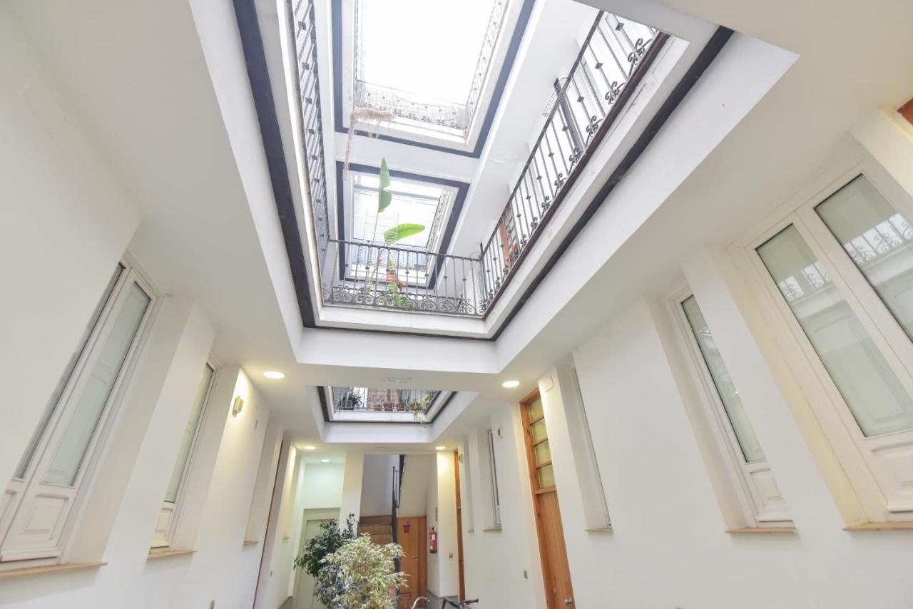 New! Bohemian In The Center Appartement *